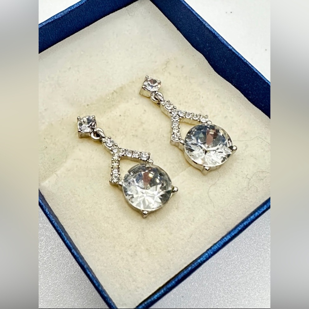 Crystal/Rhinestone Drop Pierced Earrings